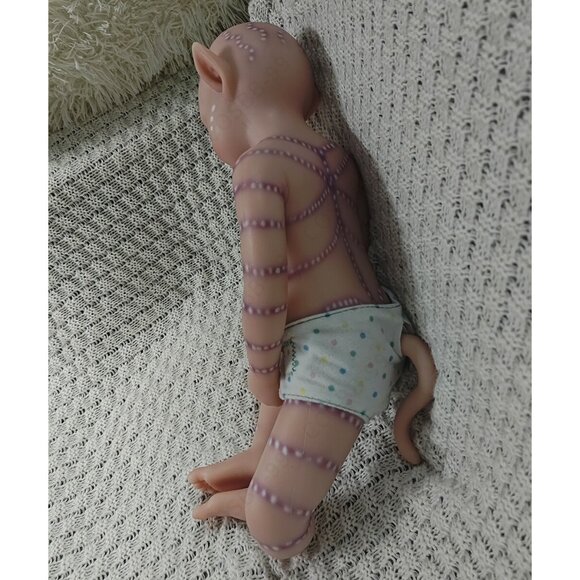 45cm Reborn Baby Dolls Full Body Platinum Soft Silicone Doll 4.96lbs Girl Baby - Picture 12 of 16